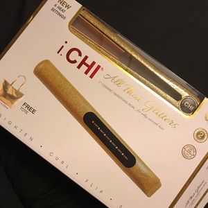 Chi straight we with bag